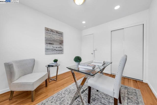 48346 Cottonwood St, Fremont CA: https://media.crmls.org/mediaz/45297fea-fa03-4f88-af4c-9fdc553f5ebc.jpg