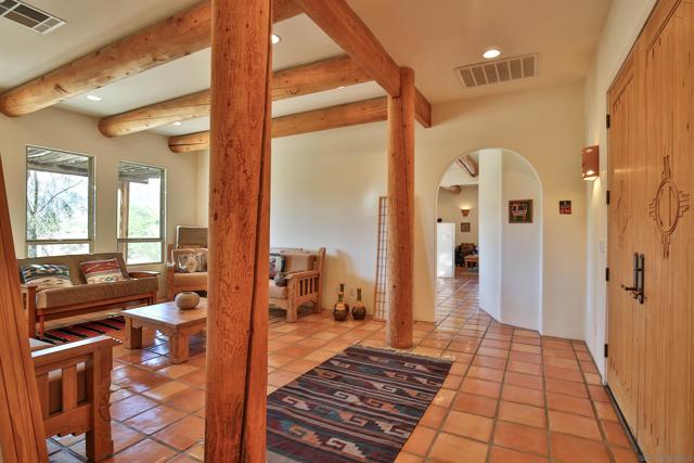 187 Verbena Dr, Borrego Springs CA: https://media.crmls.org/mediaz/4529ee8a-02ee-4e7b-bc17-fc9033a2a68d.jpg