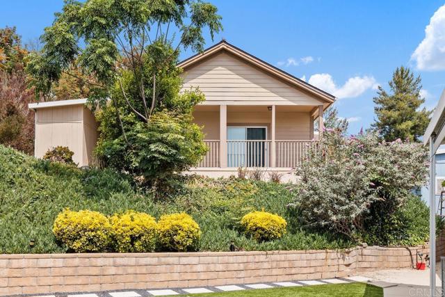 Detail Gallery Image 1 of 1 For 525 W El Norte Pkwy #70,  Escondido,  CA 92026 - 3 Beds | 2 Baths