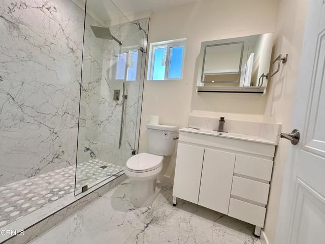 Detail Gallery Image 17 of 22 For 17449 Keswick St, Northridge,  CA 91325 - 3 Beds | 2 Baths