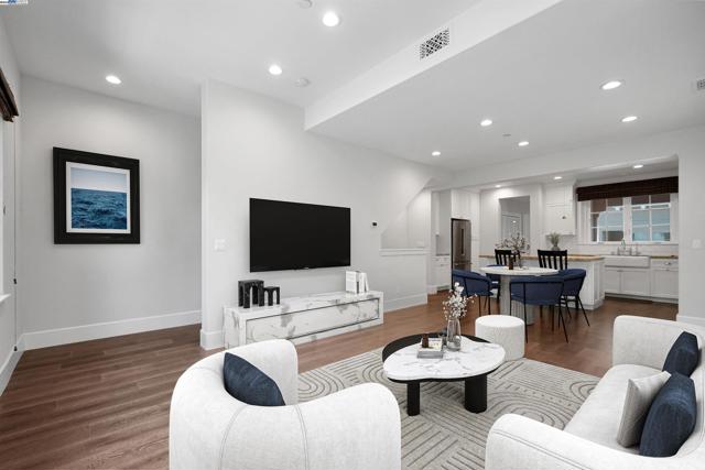 184 Stevenson Blvd, Fremont CA: https://media.crmls.org/mediaz/452cec48-770e-4b94-a0a8-0ac8424eae5a.jpg