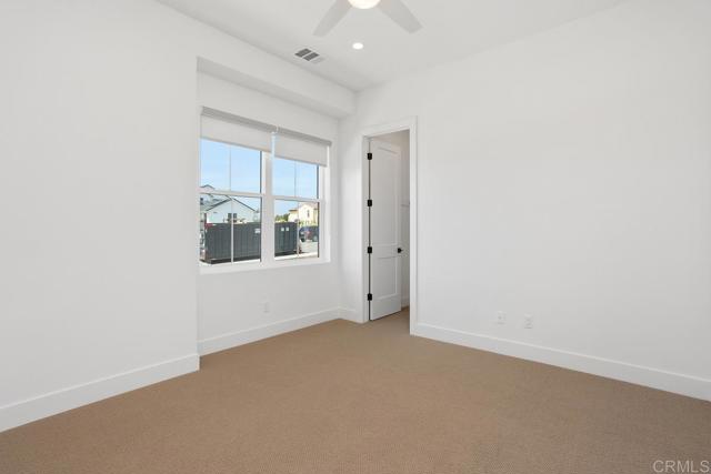 1212 Stonemark Place, Vista CA: https://media.crmls.org/mediaz/452d384b-9625-4c13-aa0d-1ab2782ee56d.jpg