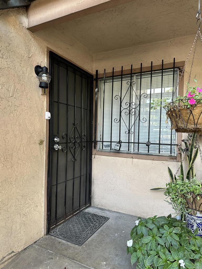 452De47E 8D17 4D9A B895 E4E4137B3B1E 879 San Ysidro #1, San Ysidro, Ca 92173 &Lt;Span Style='BackgroundColor:transparent;Padding:0Px;'&Gt; &Lt;Small&Gt; &Lt;I&Gt; &Lt;/I&Gt; &Lt;/Small&Gt;&Lt;/Span&Gt;