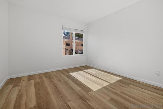10076 Maya Linda Road, San Diego CA: https://media.crmls.org/mediaz/452e7696-50e8-4676-b437-fe5e062ee133.jpg