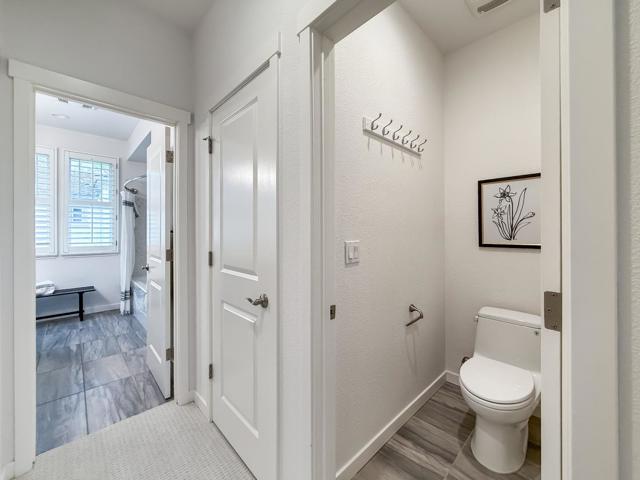 311 Geary Way, Mountain View CA: https://media.crmls.org/mediaz/45305386-404d-4639-9730-4fff5666a6c6.jpg