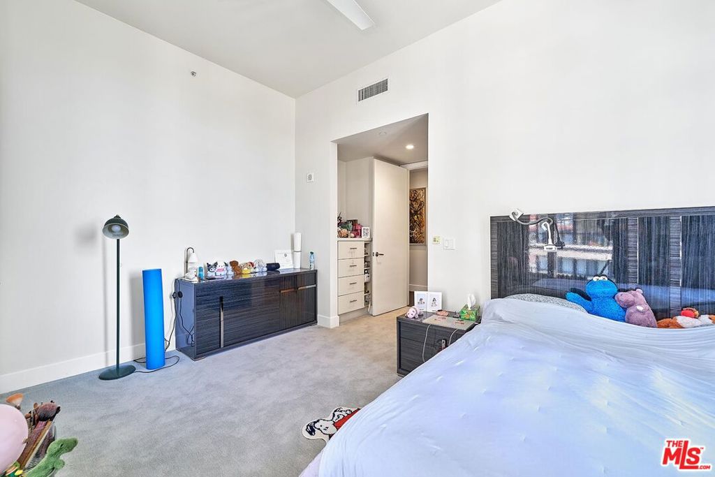 MLS #26864257 image #33