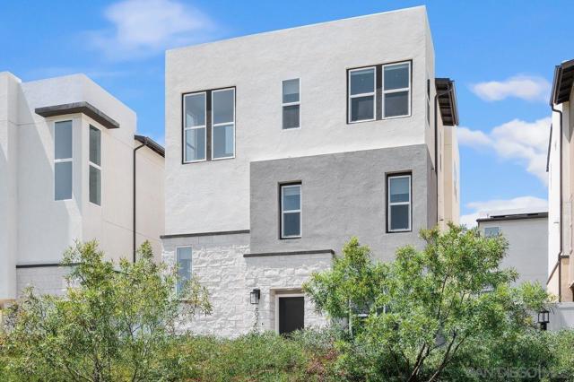 8021 Rubicon, San Diego CA: https://media.crmls.org/mediaz/453167b3-c8f7-4be1-8bc4-38bb83d21412.jpg