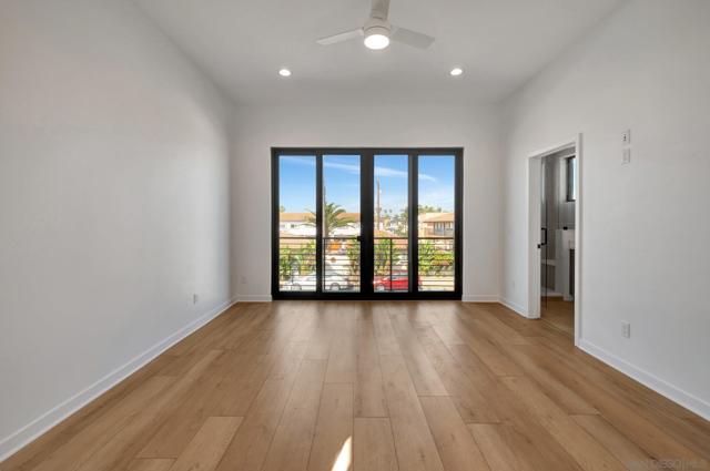 109 Daisy, Imperial Beach CA: https://media.crmls.org/mediaz/45320338-fb97-4ebc-94bd-958fe383cfc7.jpg