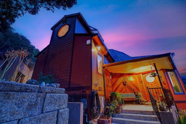 5224 Twin Falls Road, Morgan Hill CA: https://media.crmls.org/mediaz/45321f23-2847-480d-ba71-5af3359602c2.jpg