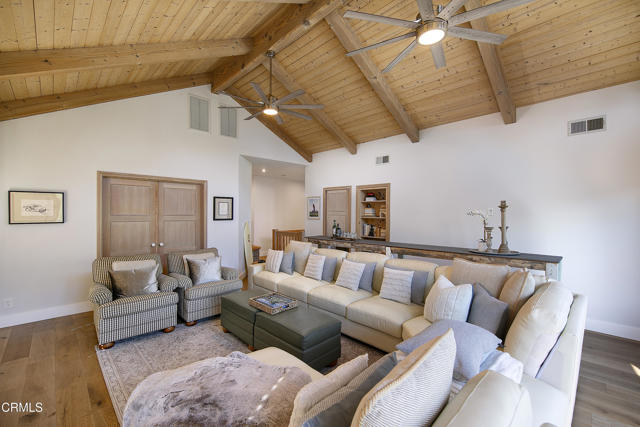 741 Saddle Lane, Ojai CA: https://media.crmls.org/mediaz/453274d3-20b4-4974-8a83-7deff12c1039.jpg