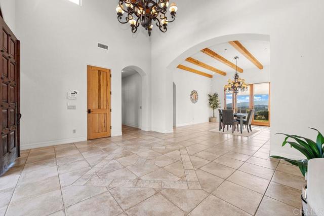 Detail Gallery Image 10 of 48 For 2155 Mil Sorpresas Dr, Fallbrook,  CA 92028 - 3 Beds | 3/1 Baths
