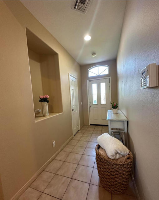 79729 Carmel Valley Ave Avenue, Indio CA: https://media.crmls.org/mediaz/45336dcb-ed2c-4312-bbbc-1d16ac207f30.jpg