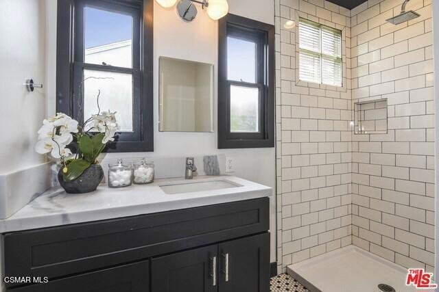 A8081591-D907-41FB-B2F6-926534FE2DB6