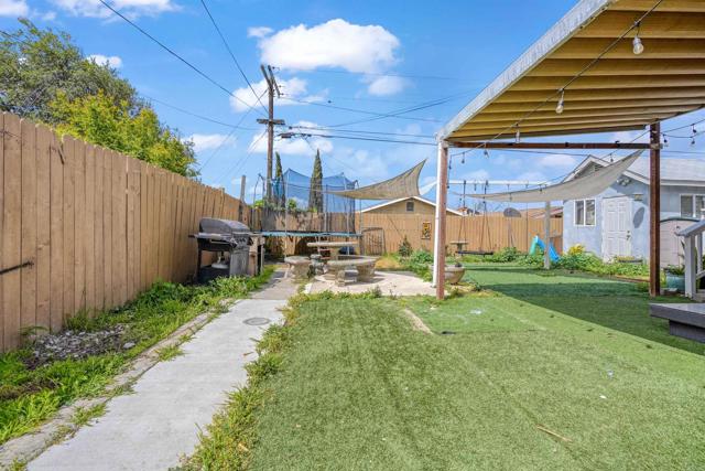 Detail Gallery Image 19 of 27 For 804 S 37th St, San Diego,  CA 92113 - 3 Beds | 2 Baths