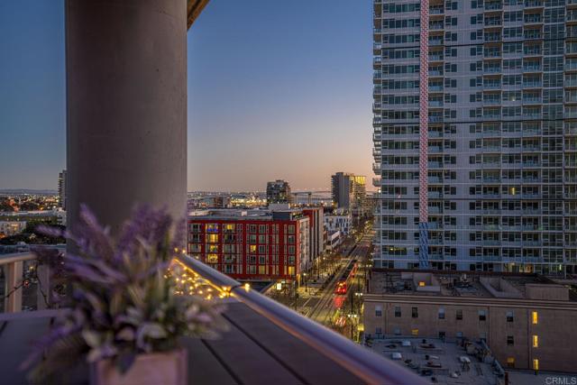 1080 Park Boulevard # 815, San Diego, California 92101, 2 Bedrooms Bedrooms, ,2 BathroomsBathrooms,Residential Lease,For Rent,1080 Park Boulevard # 815,CRPTP2502319
