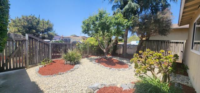 1458 Adams Street, Salinas CA: https://media.crmls.org/mediaz/4537be44-6b69-427c-bf06-70bca4559715.jpg