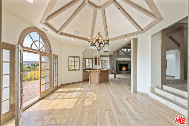 Drew Fenton | 1041 Somera Road Los Angeles CA | MLS: 7410994 Drew Fenton | 1041 Somera Road Los Angeles CA | MLS: 7410994