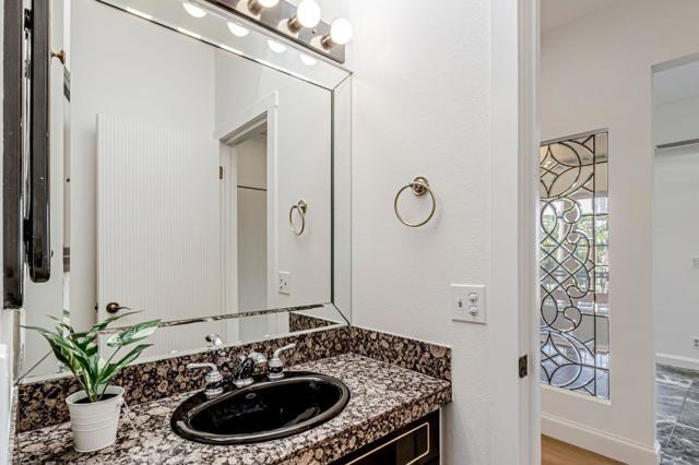 97 E Saint James Street, San Jose CA: https://media.crmls.org/mediaz/4538d366-02f8-4b9f-8123-b1ee8512a9d0.jpg