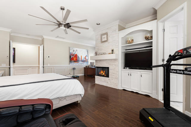 6 Voltaire Court, Rancho Mirage CA: https://media.crmls.org/mediaz/453988d7-f1e4-445a-8a24-b5c415e63b86.jpg