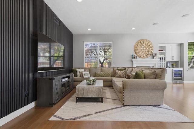 Image 16 of 46 For 1506 Morning Star Drive