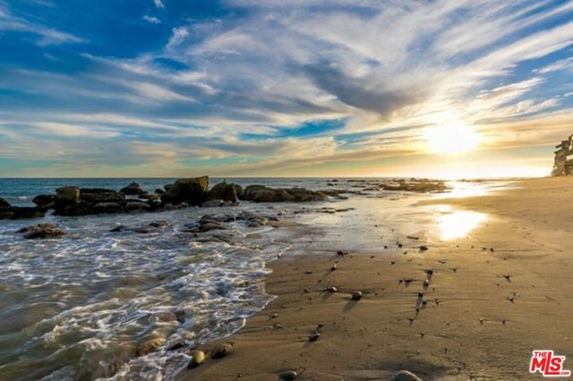 20940 Pacific Coast Highway photo 13