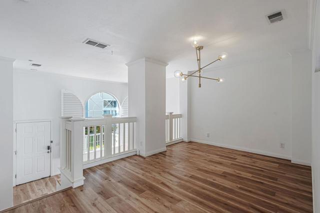 4 Brigantine Lane, Redwood City CA: https://media.crmls.org/mediaz/453a9538-7b4e-4a1c-a4d0-2c312e2be0cc.jpg