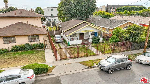 Image 3 for 1574 W 37Th St, Los Angeles, CA 90018