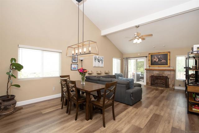 1873 Guilder Gln, Escondido CA: https://media.crmls.org/mediaz/453bfea6-710a-47f7-98c8-ec41db430c2e.jpg