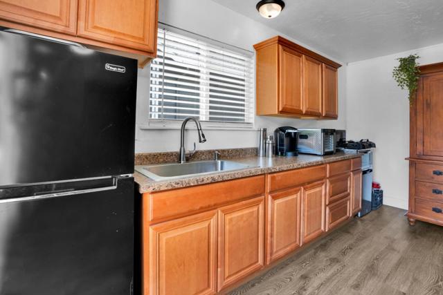 2165 Cox Road, Aptos CA: https://media.crmls.org/mediaz/453c1d3d-b75d-49ab-855b-cb91744395f1.jpg