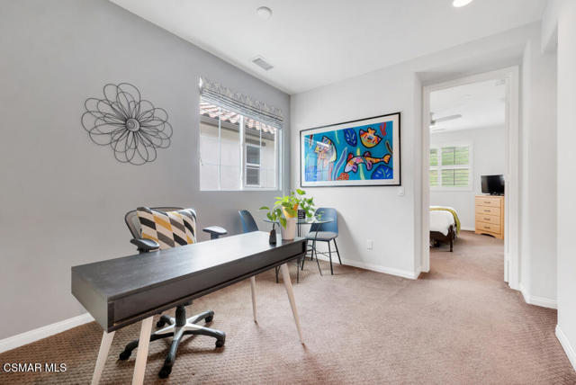 8565 N Walnut Way, West Hills CA: https://media.crmls.org/mediaz/453c4a00-7c3a-408c-97ee-a7810b14ad52.jpg