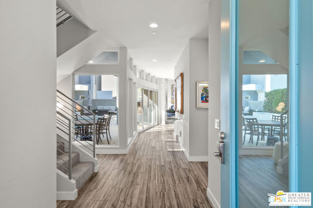 431 Suave Lane, Palm Springs CA: https://media.crmls.org/mediaz/453d516e-5565-4806-b1c4-93bec2e47d30.jpg