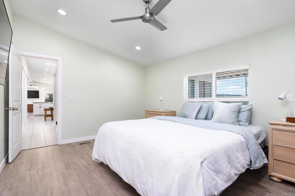 500 Rancheros Drive - photo 15