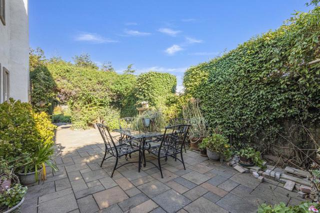 310 Via Vaquero Norte, San Juan Bautista CA: https://media.crmls.org/mediaz/453e5683-a281-4eb0-80da-3facbfb01291.jpg