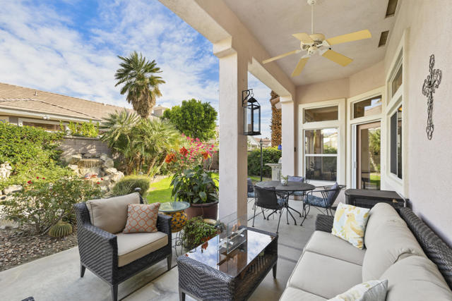 78108 Foxbrook Lane, Palm Desert CA: https://media.crmls.org/mediaz/453f3f2c-2719-471f-a3b6-9e8e43796aa6.jpg