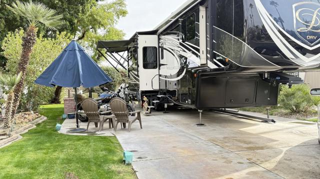 69411 Ramon Rd #885, Cathedral City CA: https://media.crmls.org/mediaz/45426591-c03d-4f1c-af3e-0cb9ce7e92bb.jpg