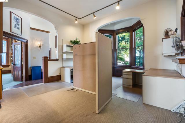 Image 13 of 15 For 653 11th Street