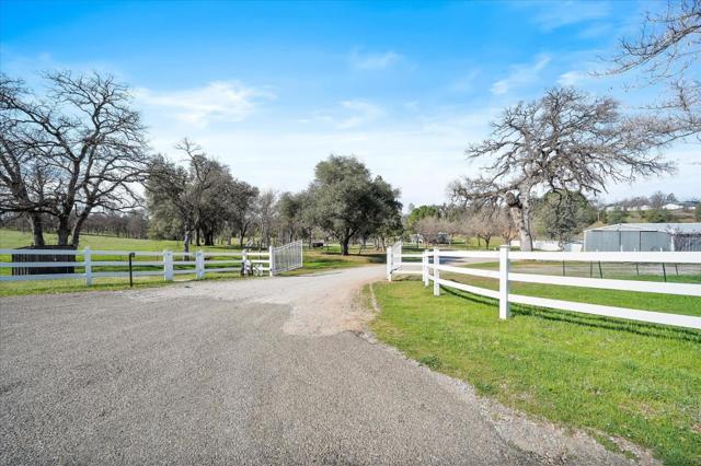 Image 40 of 98 For 9010 Quail Valley Drive
