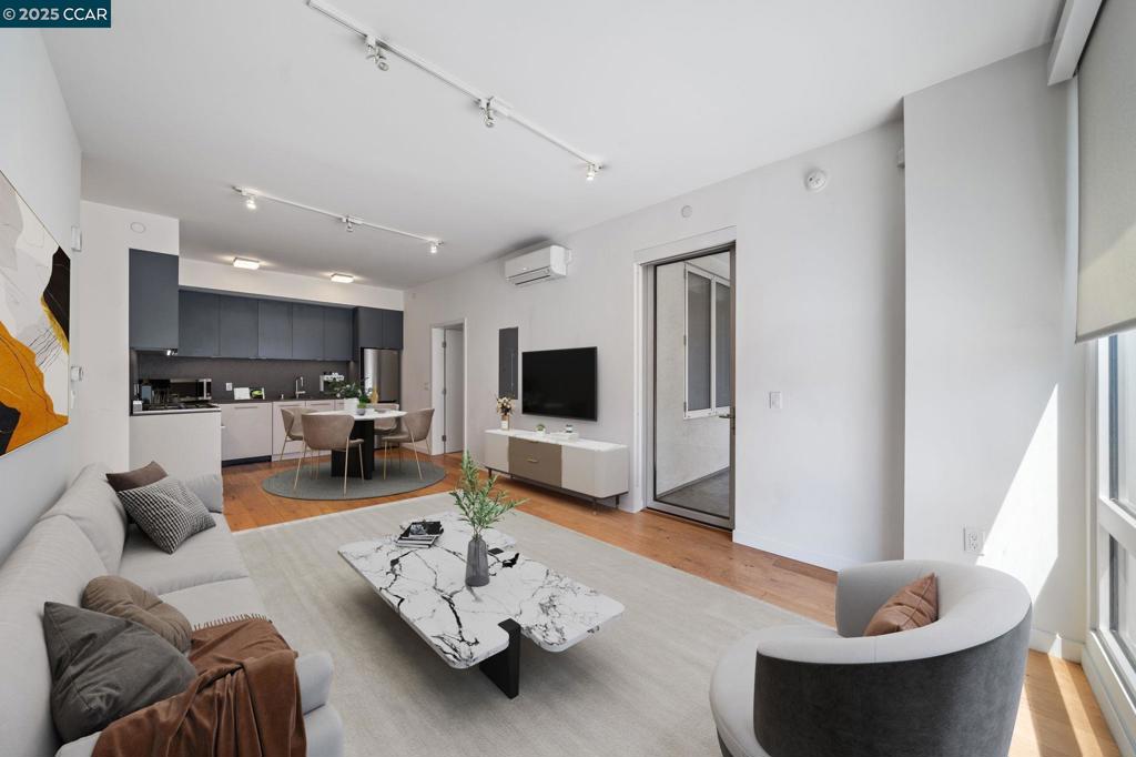 11 Franklin Street #302