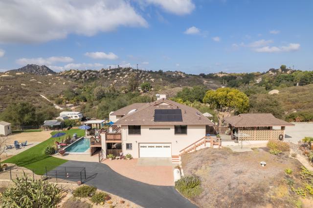 Home for Sale in Ramona