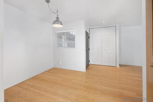 2600 Torrey Pines Rd, La Jolla CA: https://media.crmls.org/mediaz/45443f07-5a40-4130-b5a1-61d4fd159151.jpg