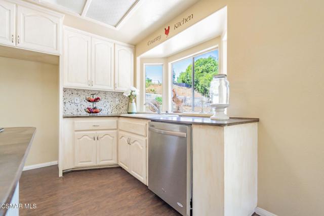 6564 La Cumbre Road, Somis CA: https://media.crmls.org/mediaz/4544ef4d-f641-4e3d-97bb-67b8240fdb7f.jpg