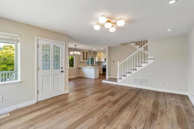 124 Beverly Drive, San Carlos CA: https://media.crmls.org/mediaz/45457896-aeb4-4fff-97fc-58c4d3484799.jpg