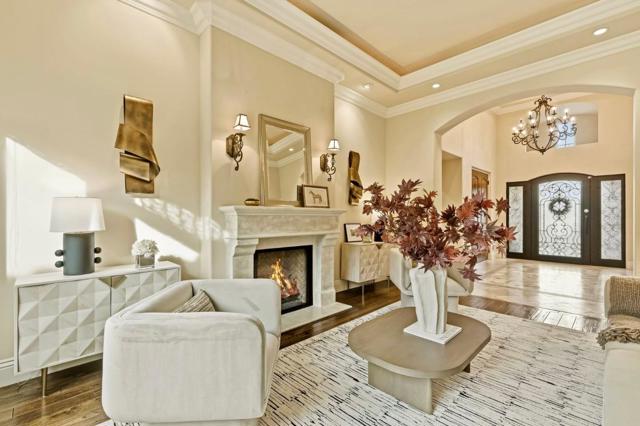 484 Cherry Avenue, Los Altos CA: https://media.crmls.org/mediaz/45459232-bc19-43ac-8490-97698228349c.jpg