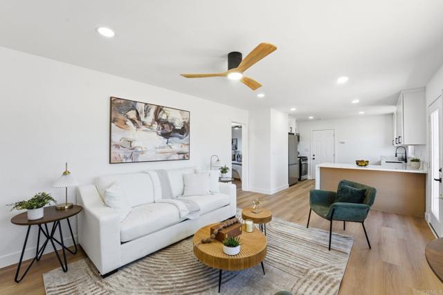 Detail Gallery Image 10 of 47 For 702 4 Oaklawn Ave, Chula Vista,  CA 91910 - – Beds | – Baths