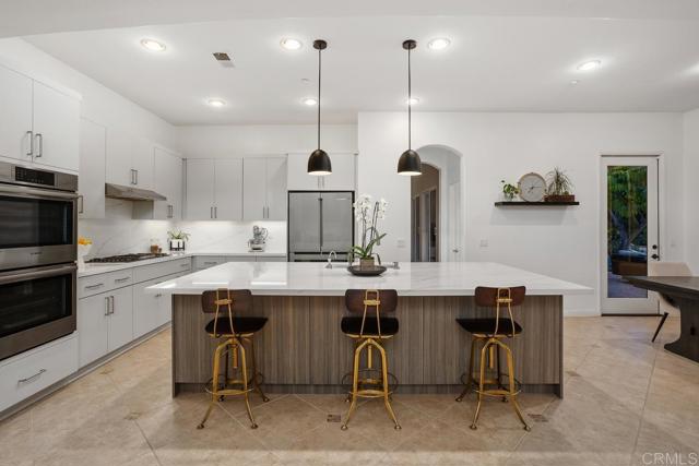2409 Andersen Lane, Vista CA: https://media.crmls.org/mediaz/45474729-ea0e-4e4b-810f-95c7665fc1c5.jpg