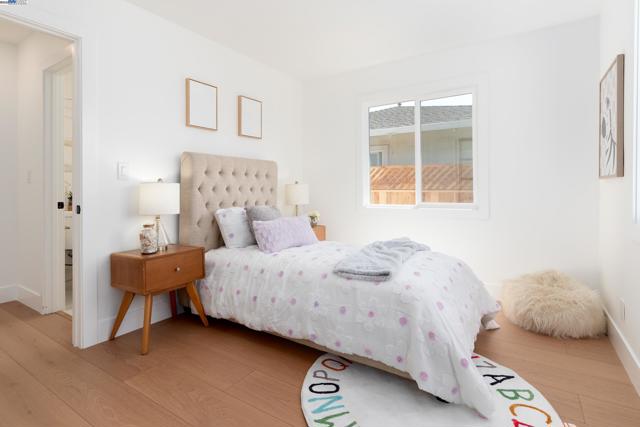 3742 Savannah Rd, Fremont CA: https://media.crmls.org/mediaz/45480c78-4ff4-4c5c-9fc7-8e7eeb406bb5.jpg