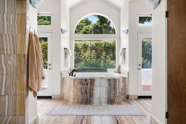235 Vista Del Pajaro Road, Corralitos CA: https://media.crmls.org/mediaz/4548b5d3-1c85-4e7e-83f5-4c8af366a901.jpg