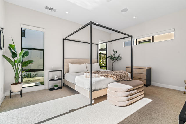 1346 Bacall Way, Palm Springs CA: https://media.crmls.org/mediaz/454bd52e-2ee0-420e-8303-e28313fa2f4a.jpg