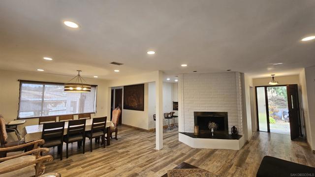 1780 Jaime Lynn Ln., El Cajon CA: https://media.crmls.org/mediaz/454be00b-ee53-4d02-8c3c-3a9739d264b4.jpg