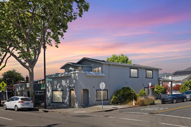 2649 San Pablo Ave, Berkeley CA: https://media.crmls.org/mediaz/454bed94-ca39-4f97-bb72-1e831d397455.jpg